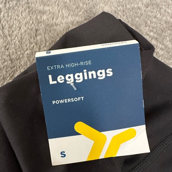 Old Navy. Active Leggings. Women’s S. Black. NWT. - Picture 3 of 6